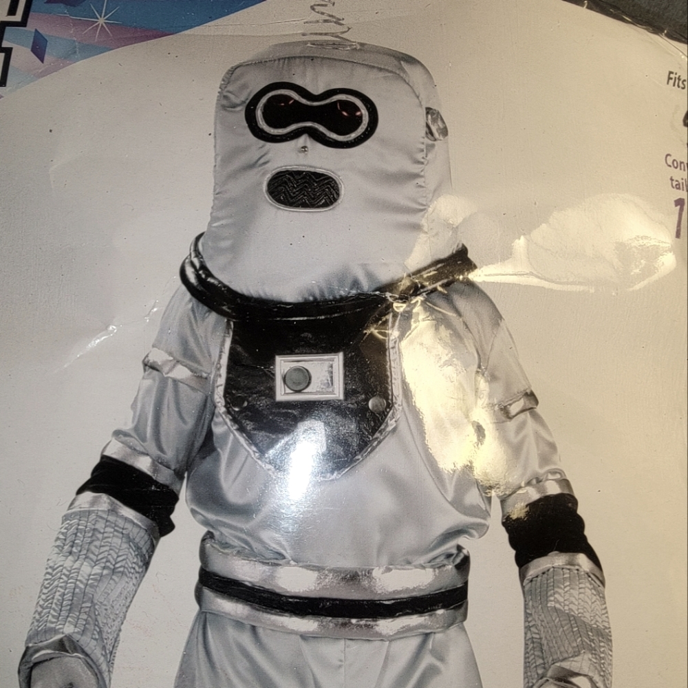 Robot costume